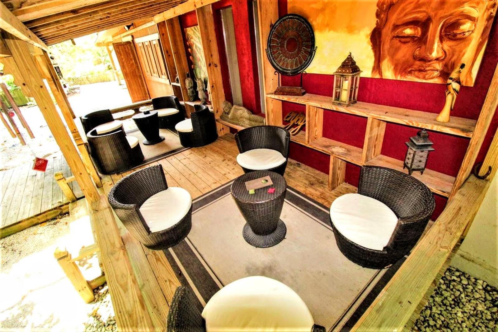 Magical Wonderkoi House In A Japanese Koi Garden Ferienhaus *