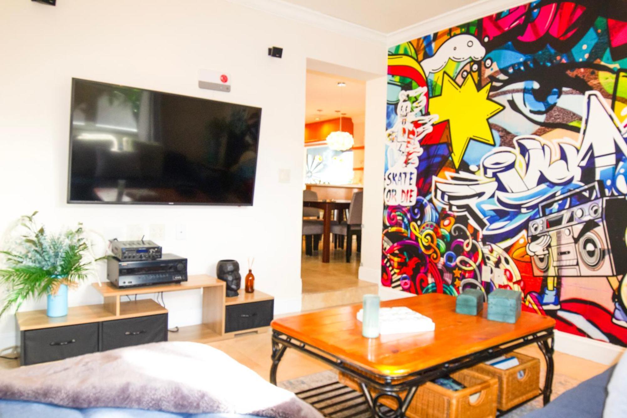 Dreampoolhousemiami *