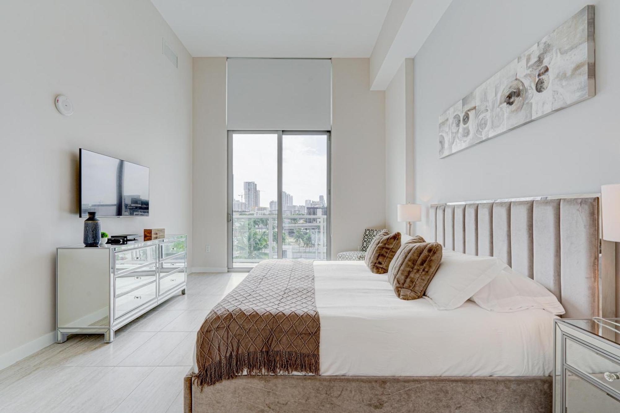 Apartment 3900-504mq Design District, 1 Bedroom & 1 Bathroom Miami