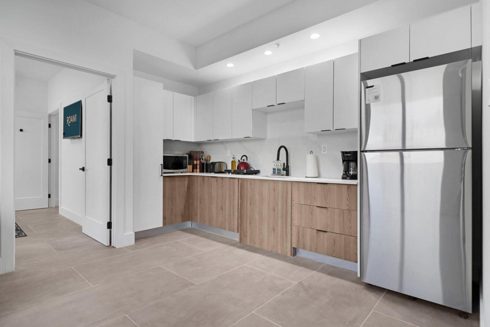 Roami At Metro Park Apartment Miami