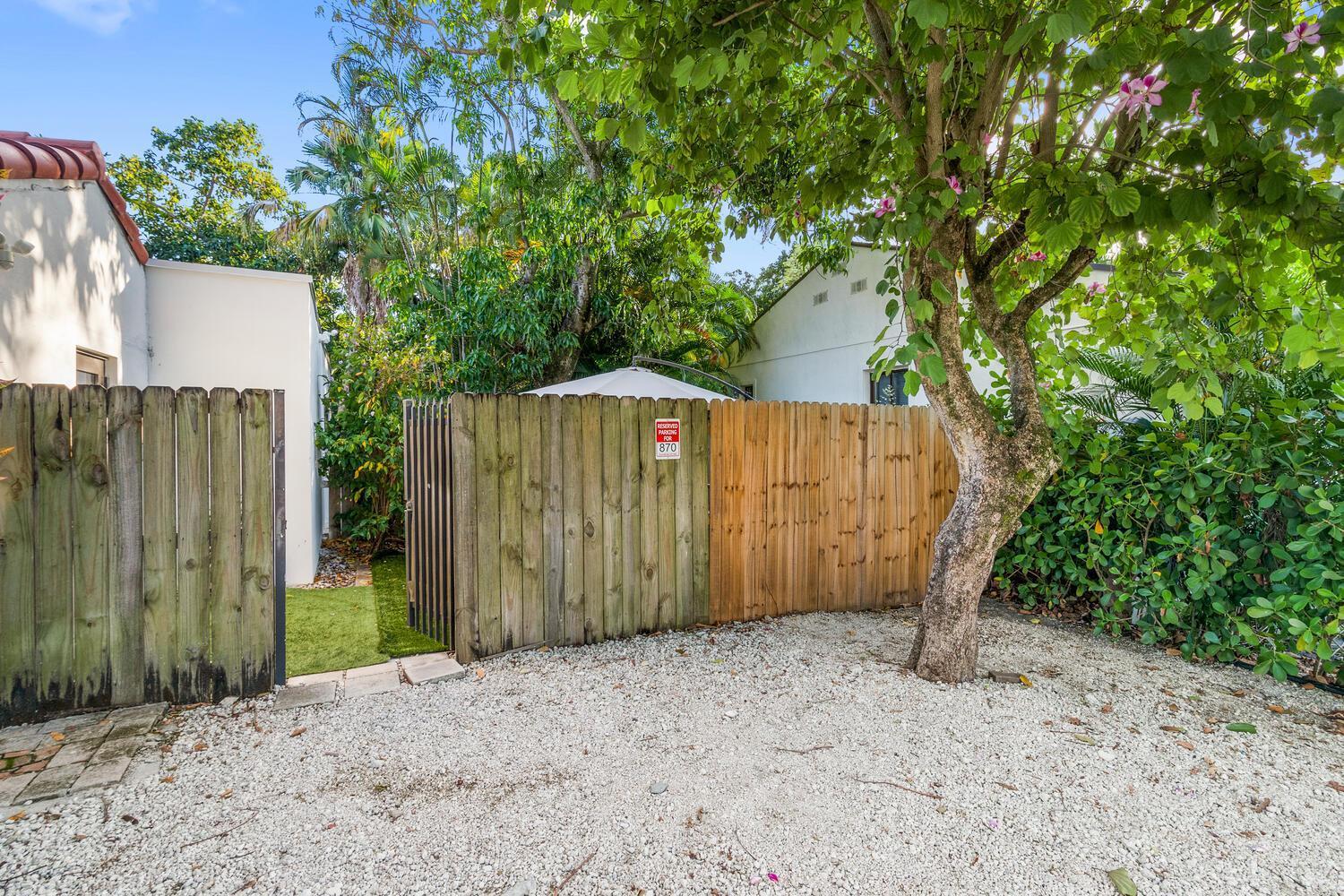 Vakantiehuis Oasis Garden In Miami! Studio Unit 1! *