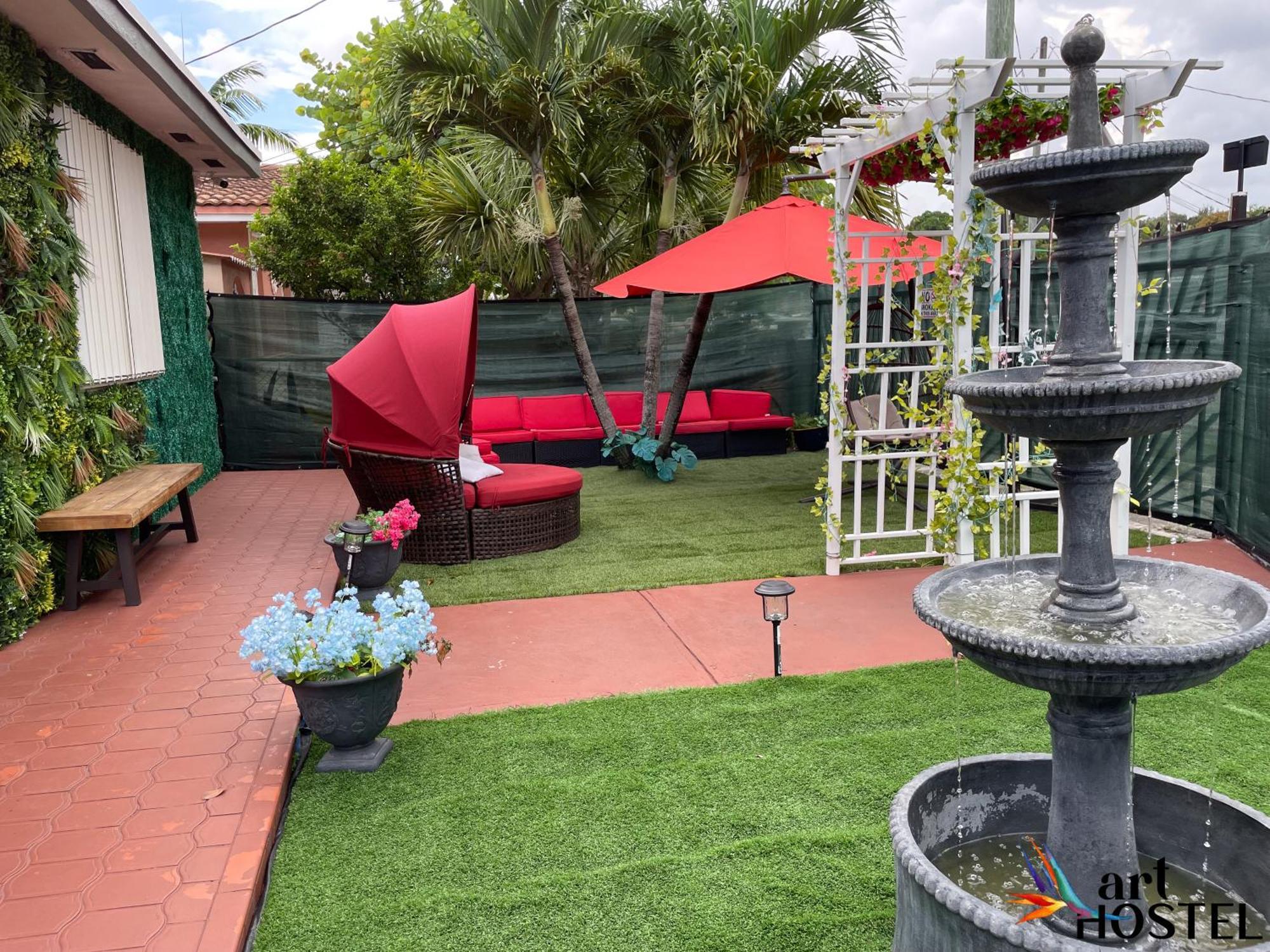 Summer Gardens Wynwood Concept Guest house Miami