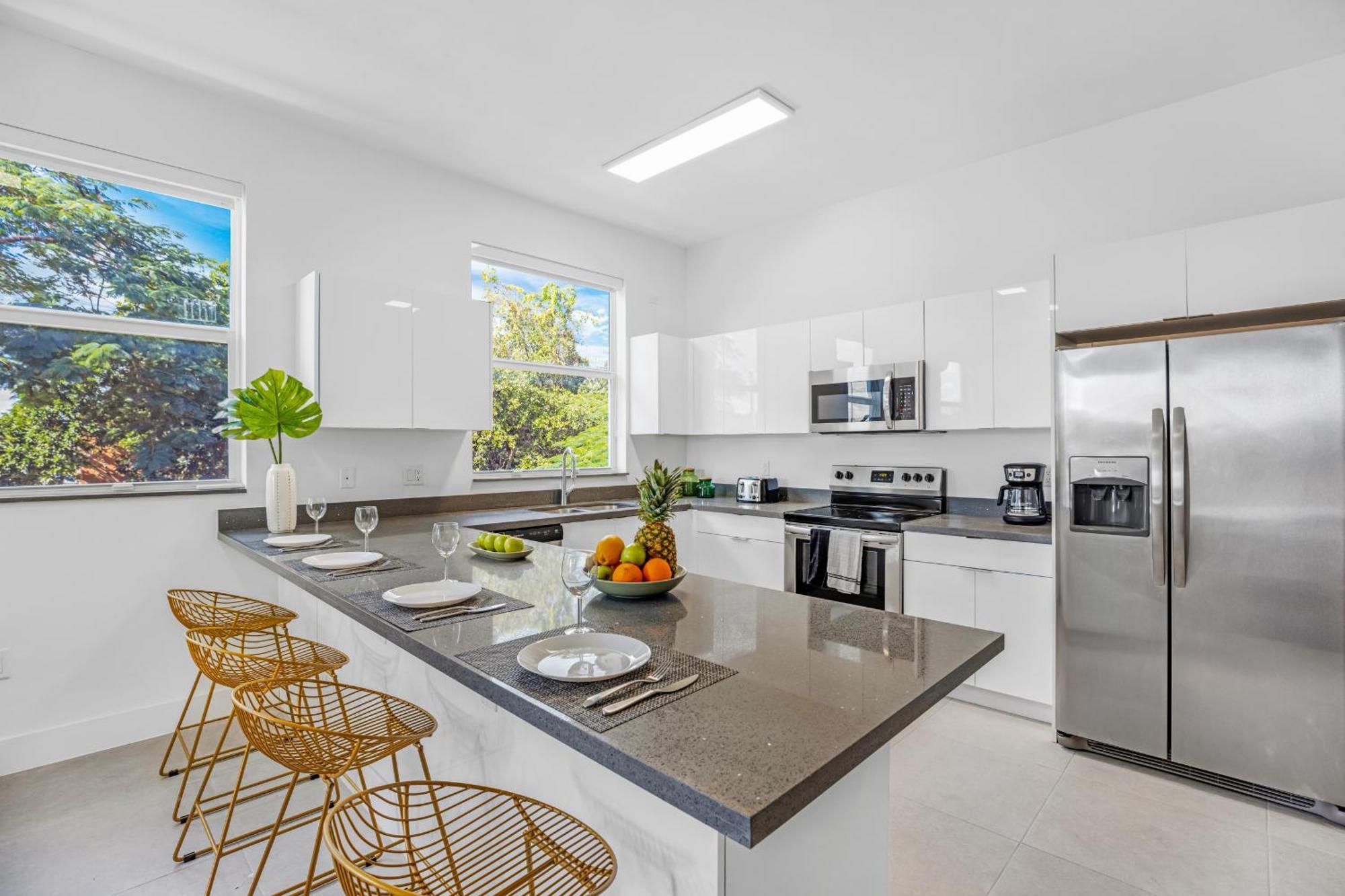 Up To 12 Guests! Modern Near Wynwood Ferienhaus *