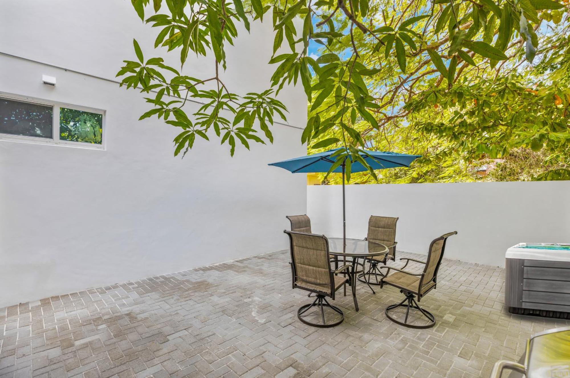 Up To 12 Guests! Modern Near Wynwood Ferienhaus *