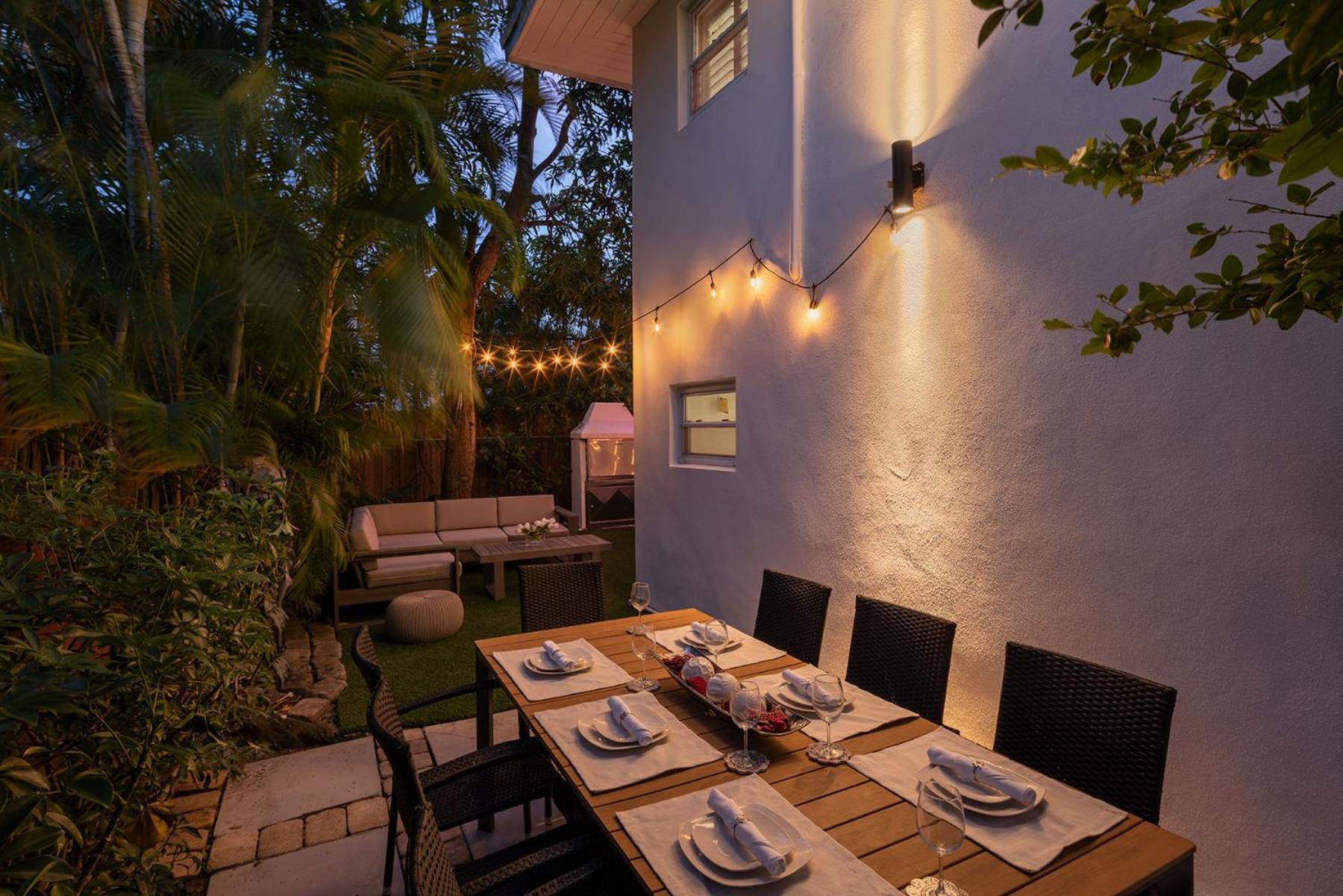 Oasis Vista Luxury Villa! 10 Min From Beach, Private Gym, Location! Villa *
