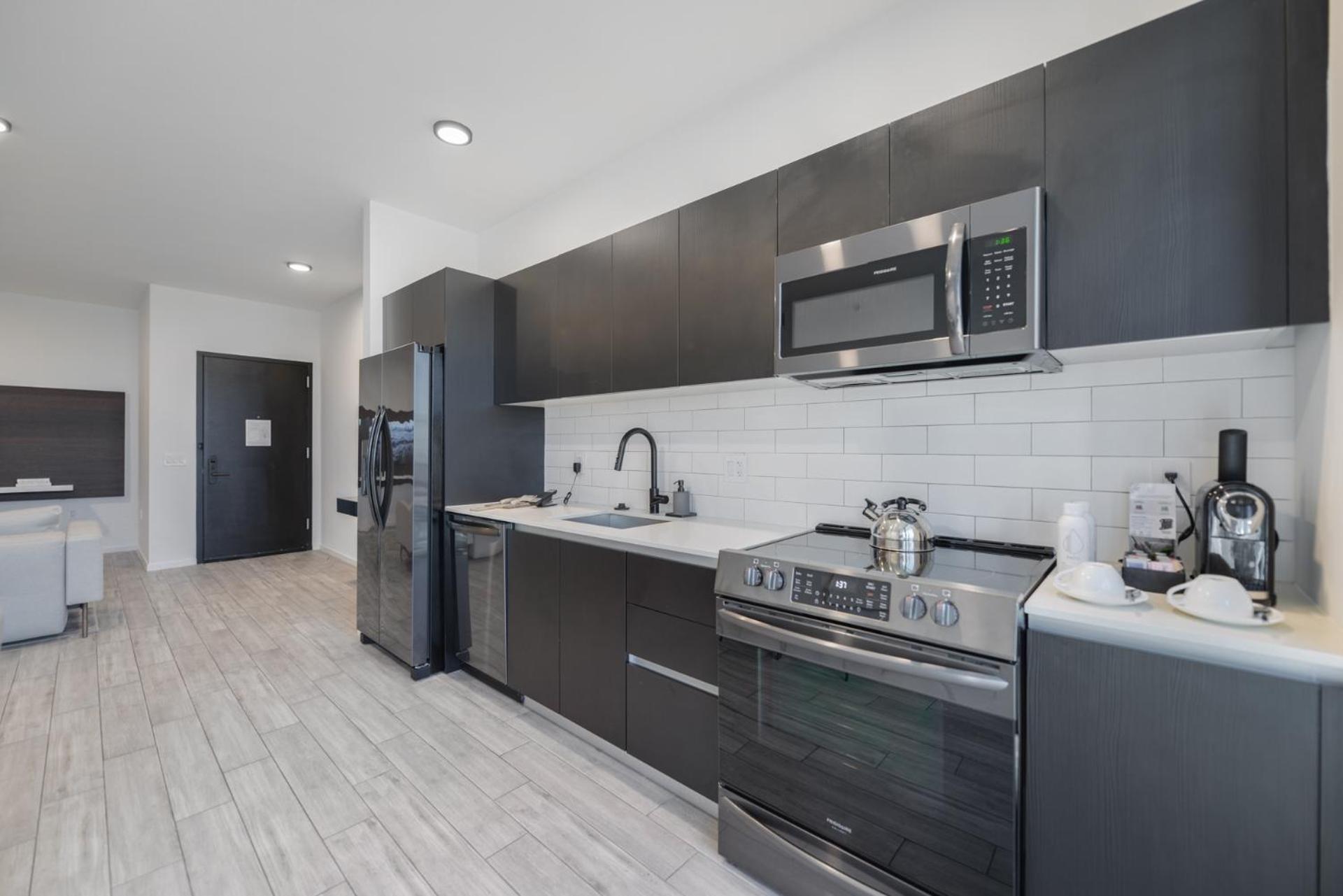 Luxury 3br Ocean Views At Bayside Apartment Miami
