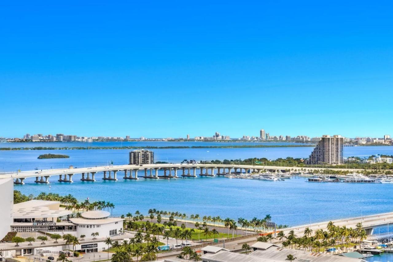 Ocean View Downtown 1 Bedroom Pool And Fitness Holiday home