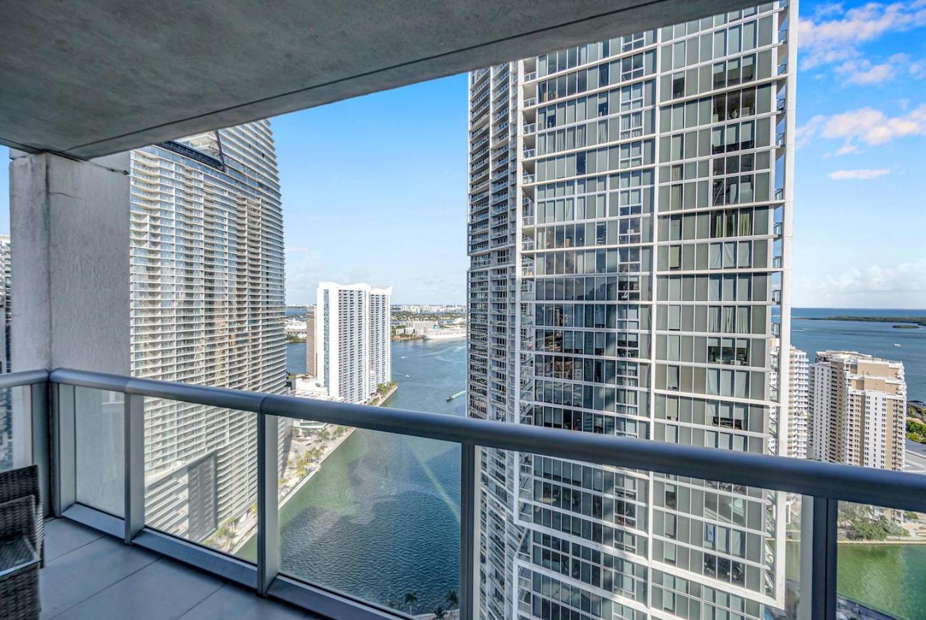 *w Icon Brickell- Luxury 2br Highrise Corner Condo** Miami