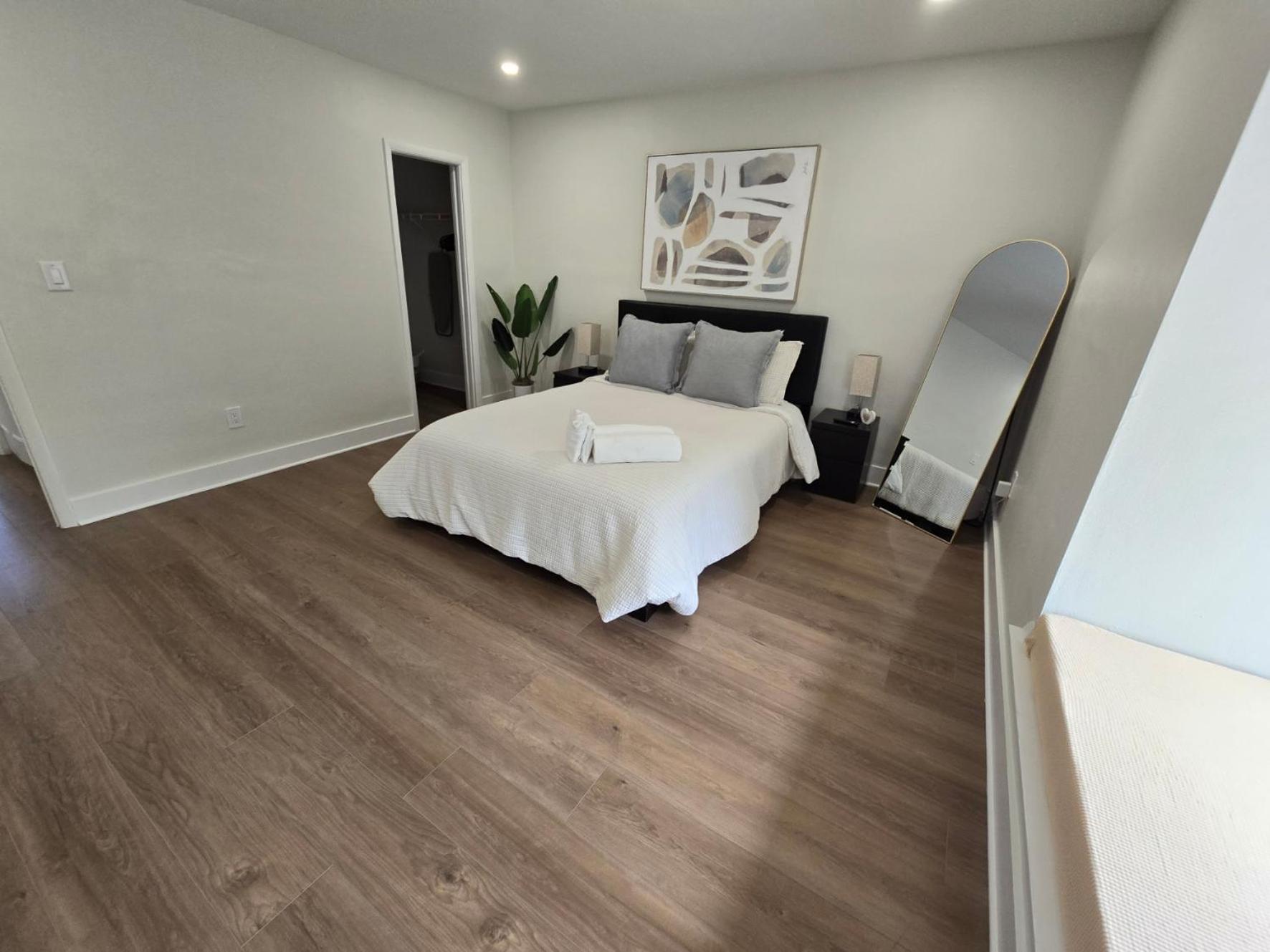 Appartement Luxurious & Spacious Townhouse In Prime Location