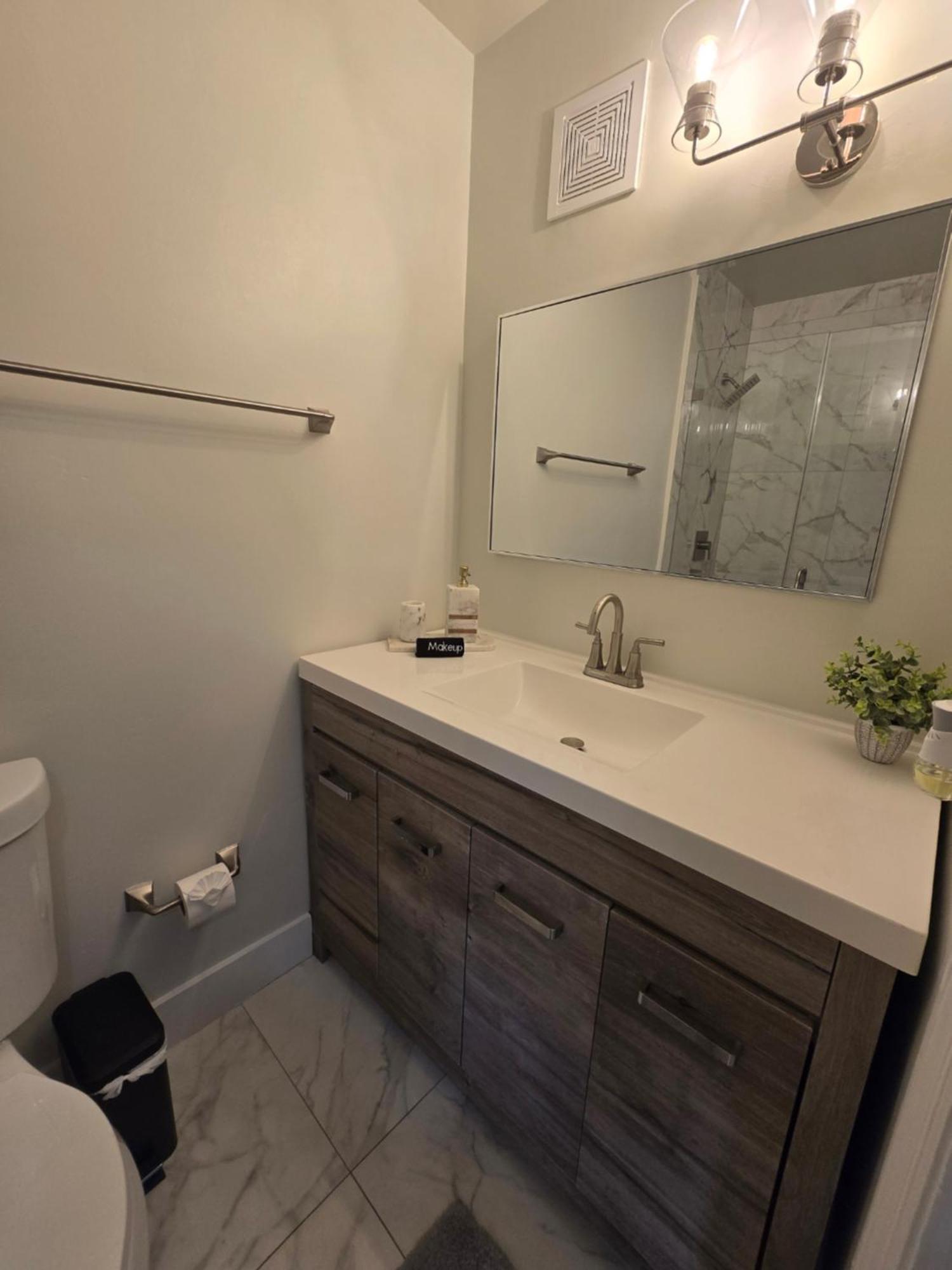Appartement Luxurious & Spacious Townhouse In Prime Location