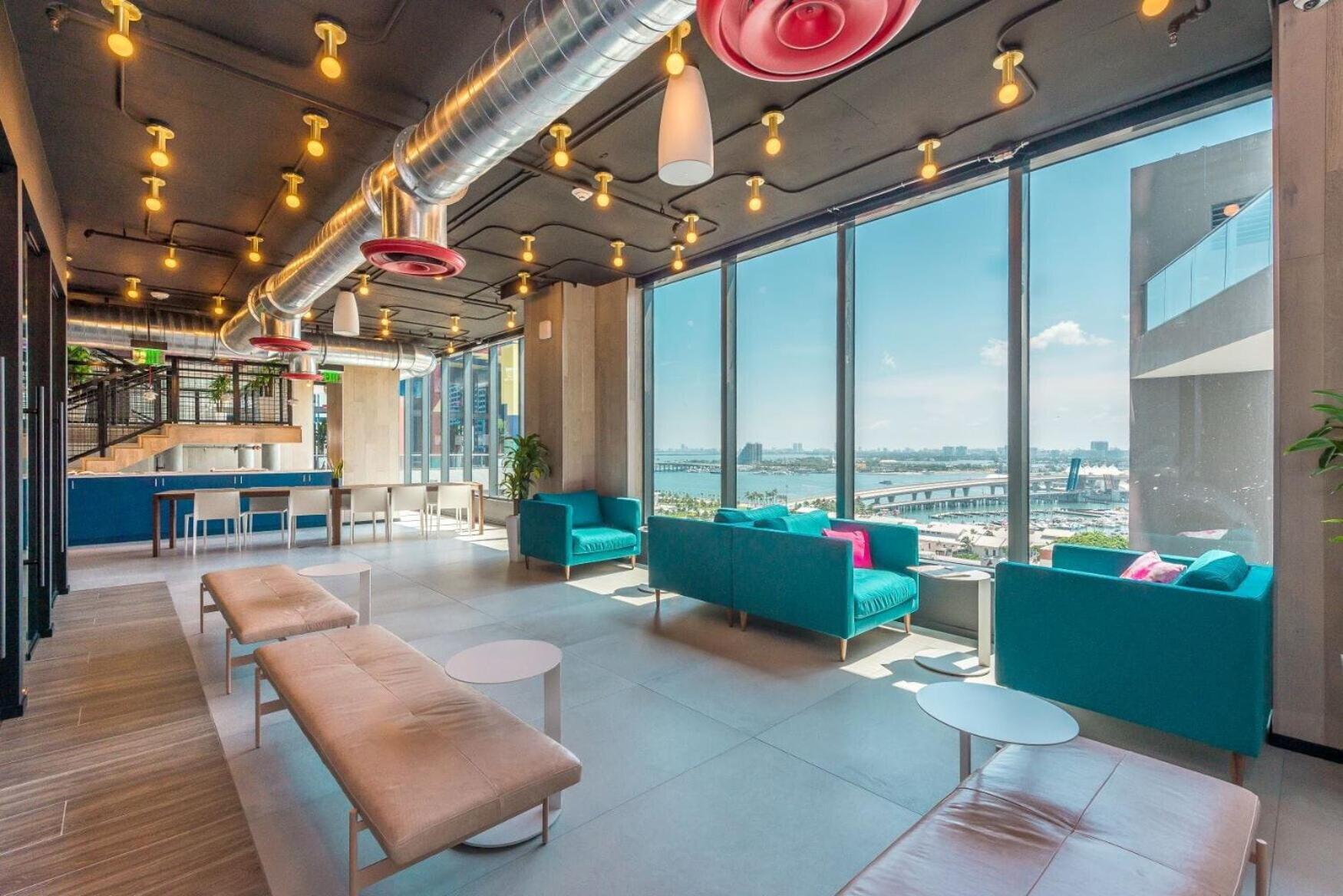 Luxury 2'2 Brickell Downtown * Miami