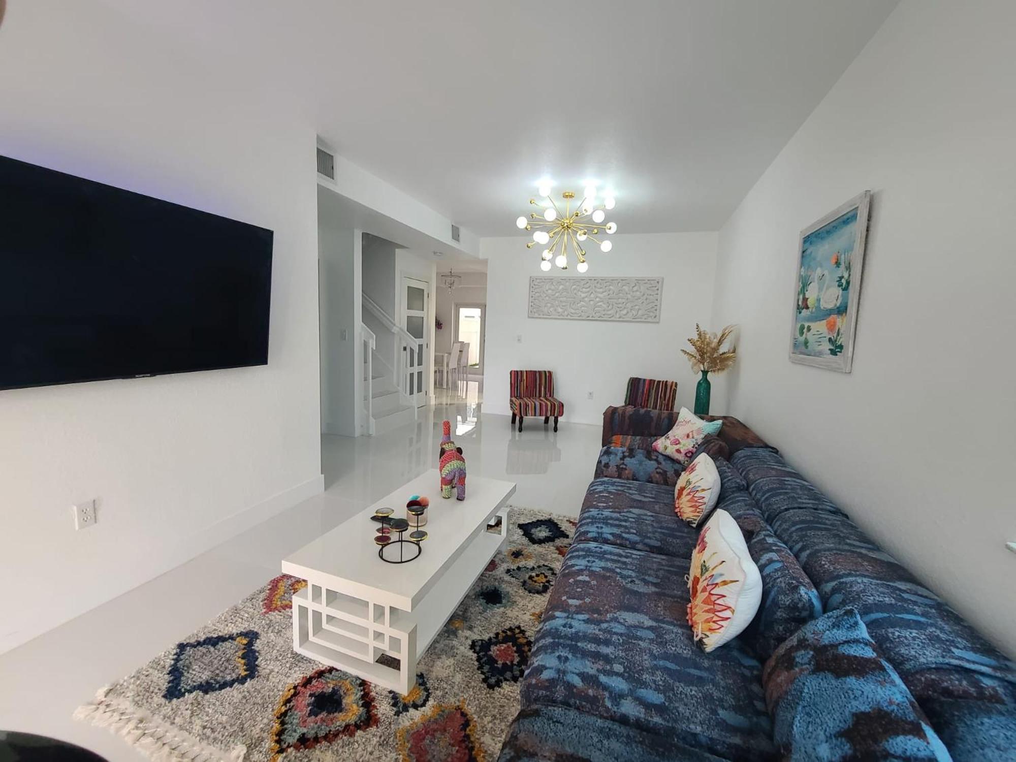 Holiday home Boutique Style House, Mini Golf Bbq Hot-tub Ev-charger Foosball Miami