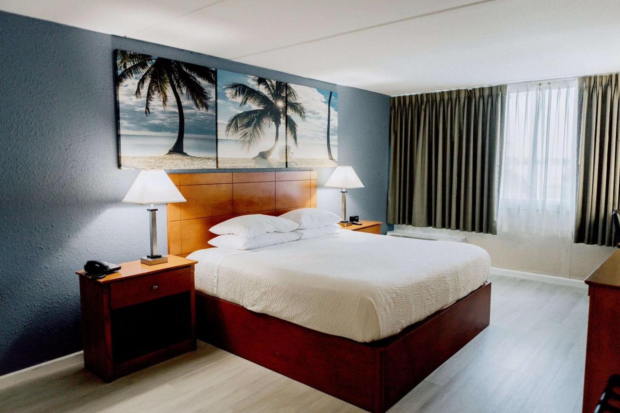 Envision International Airport 3*