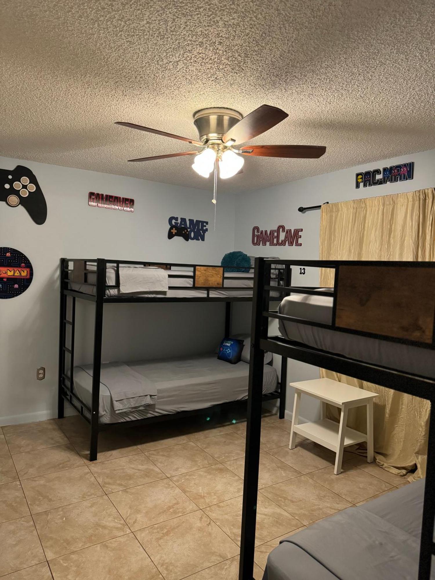 Beds & Sheets Downtown Hostel Miami