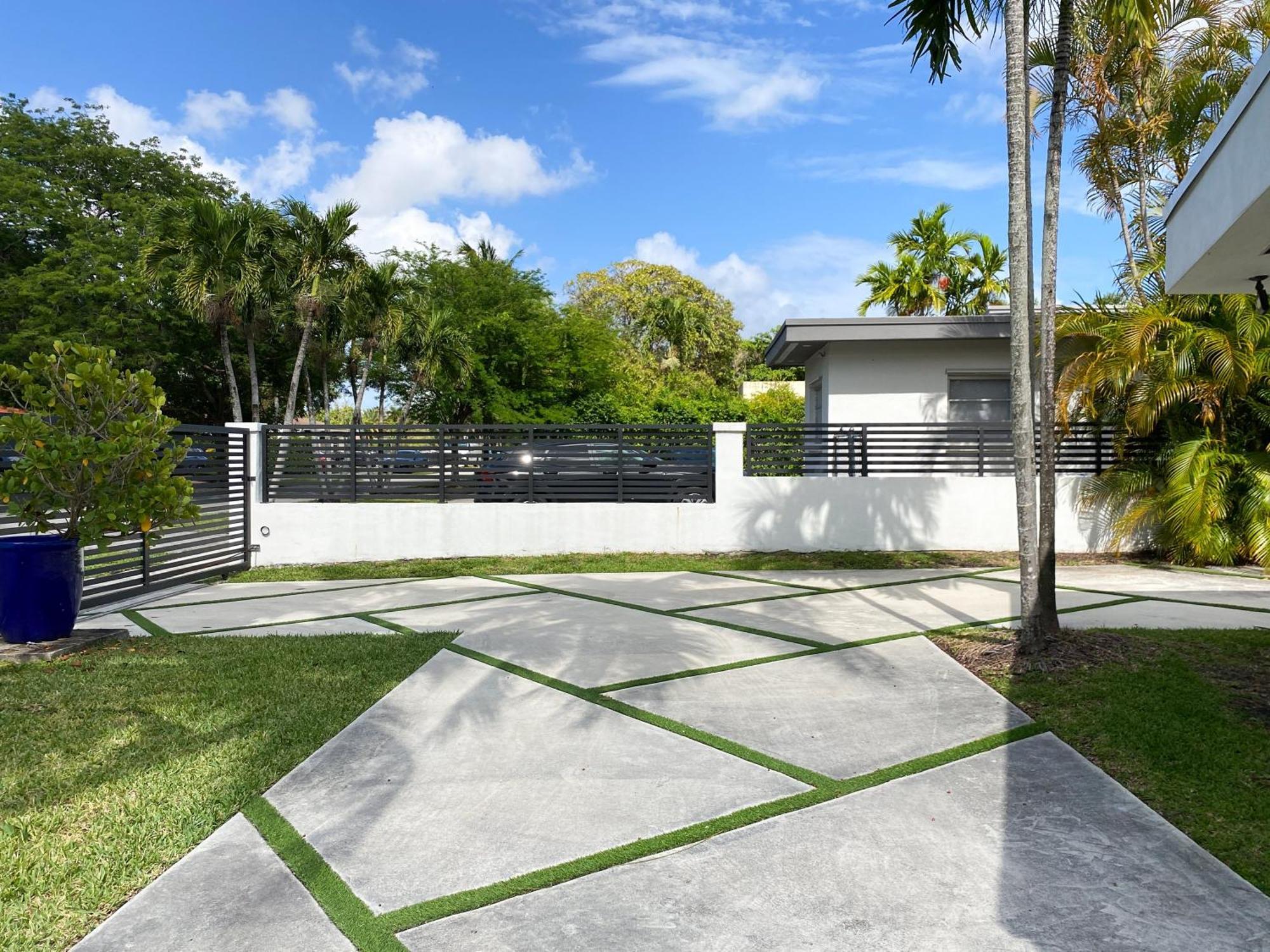 Palma - Prime Location, Pool, Game Room, Outdoor Kitchen *
