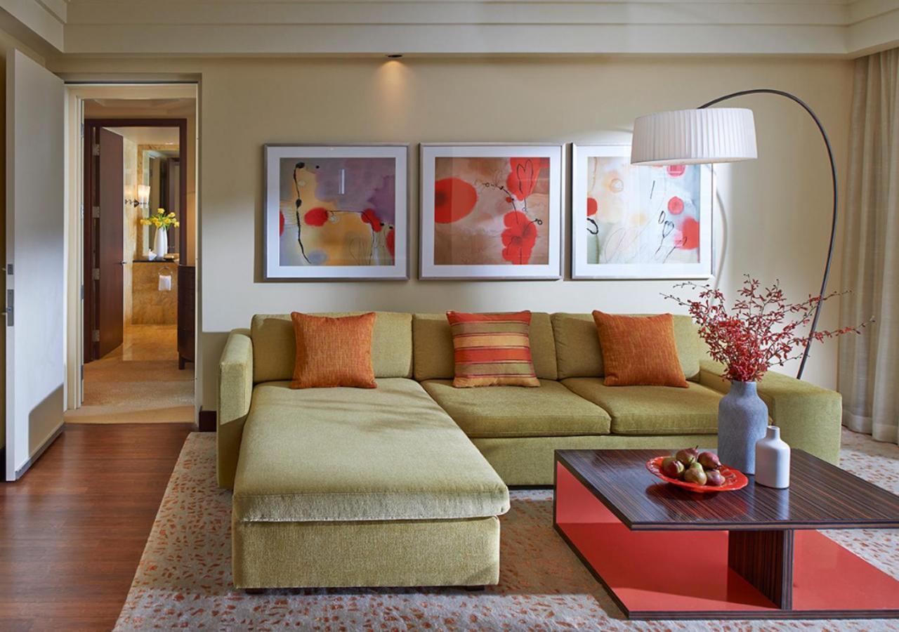 Mandarin Oriental,