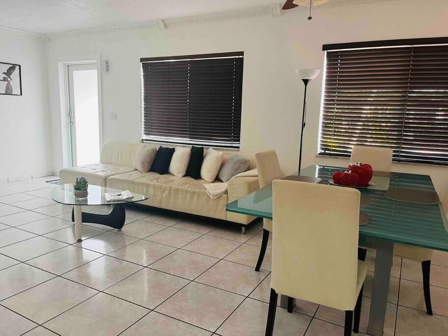 Holiday home Ana House In *