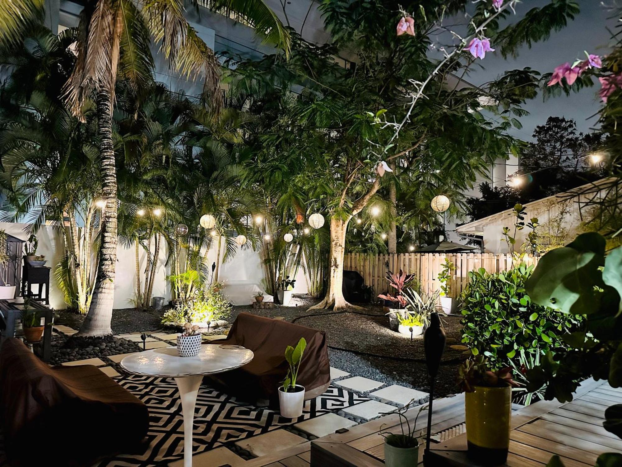 Design District Luxury The Perfect 3 Bedrooms Holiday home
