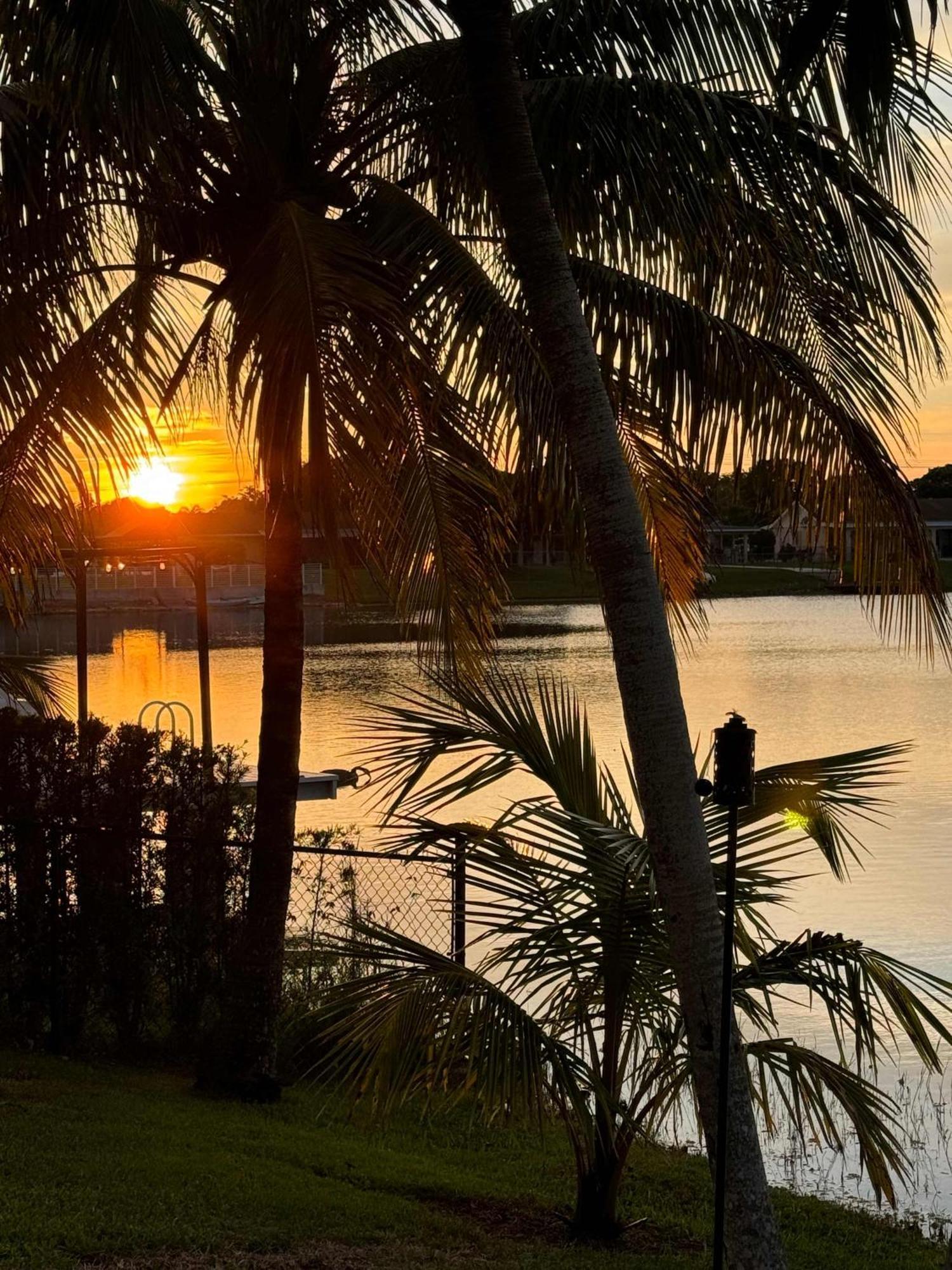 Best Location Iconic 4bd Waterfront Luxury Mia Miami