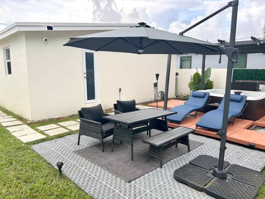 Holiday home Modern W Jacuzzi Near Wynwood-design District-mia Airport *
