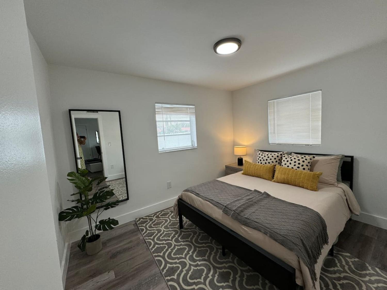 Apartment Remodeled Little Havanna Great Location Miami