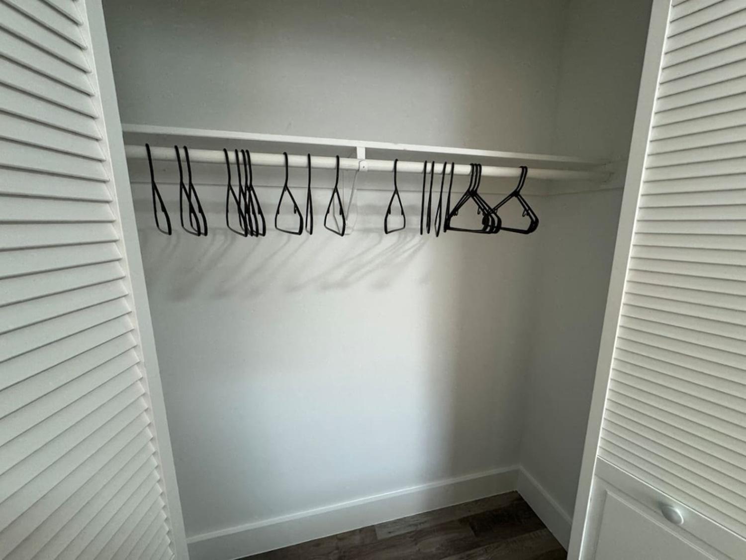 Remodeled Little Havanna Great Location Apartment Miami
