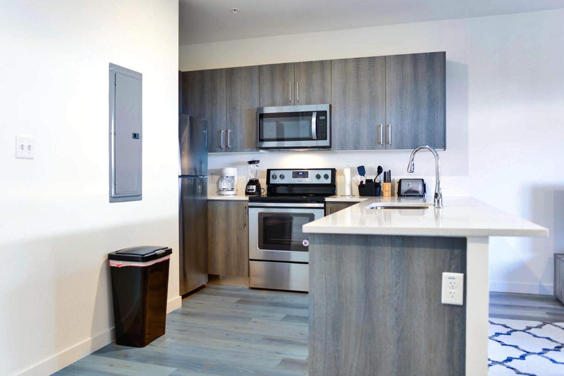 Apartment Entire House With Free Parking At North Miami! Miami