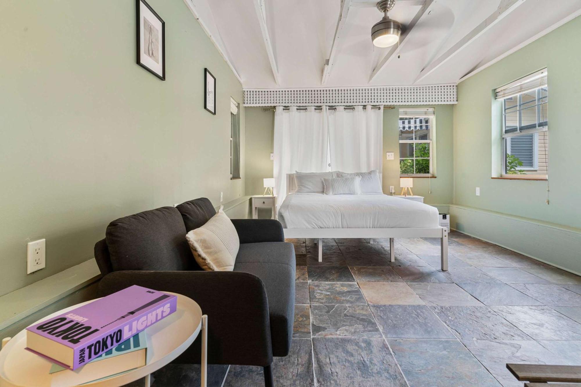 Vakantiehuis Mango Grove- Charming In The Grove
