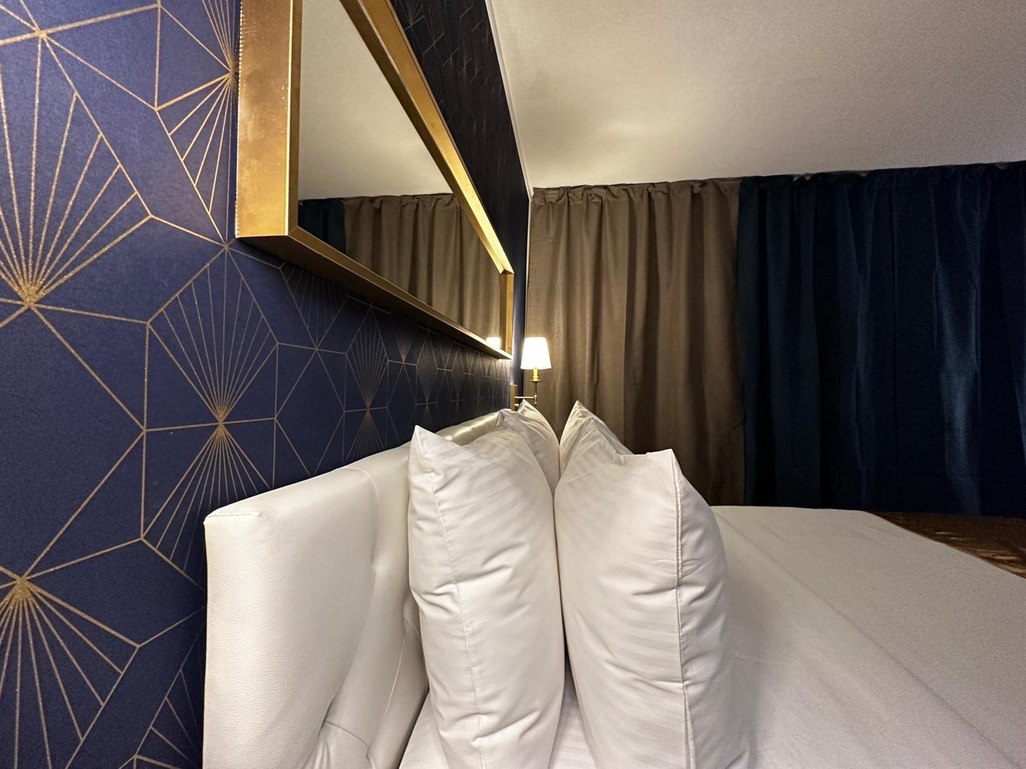 Superior Queen Room-non Smoking Miami