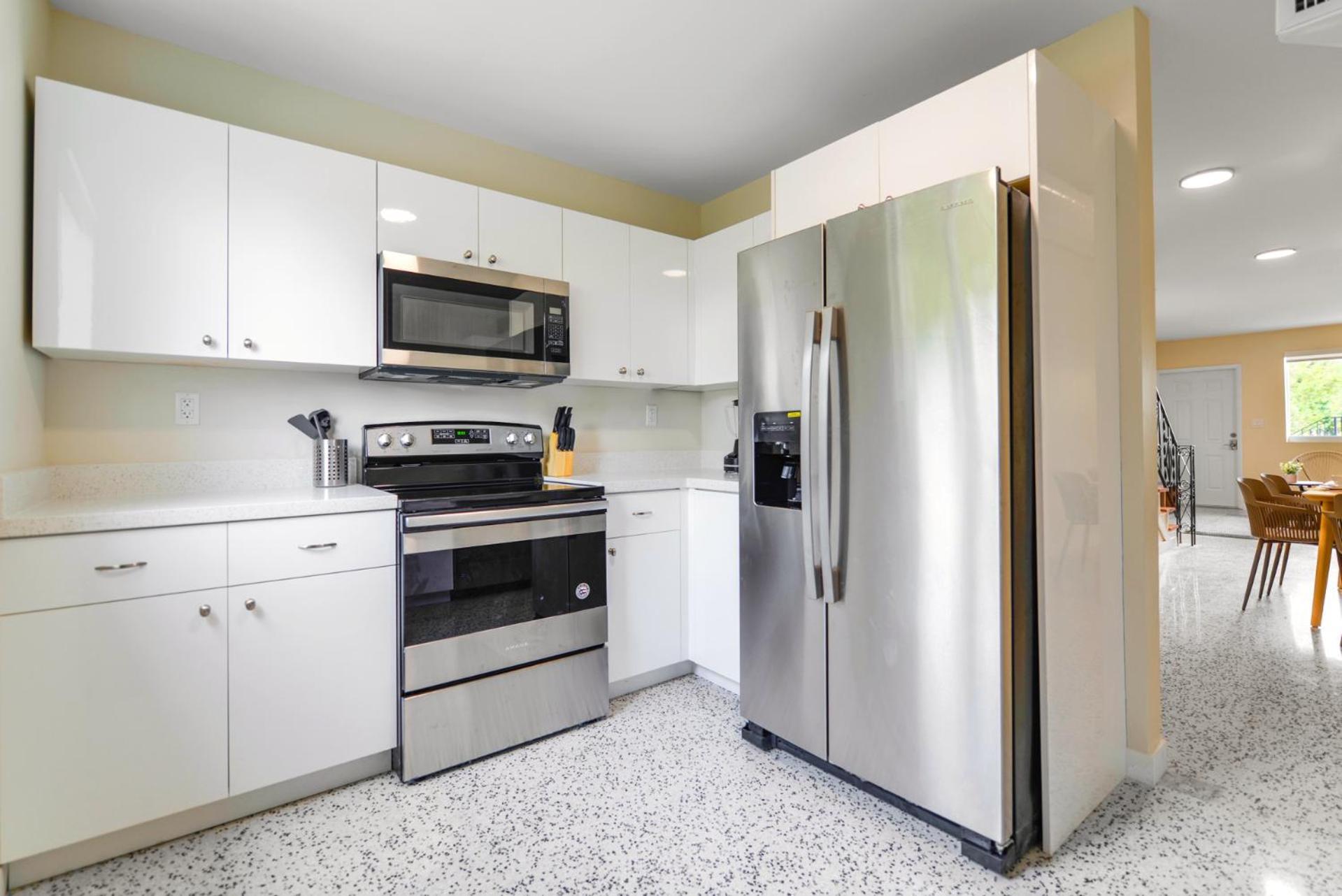 Apartment Gorgeous Monthly Close To Miami