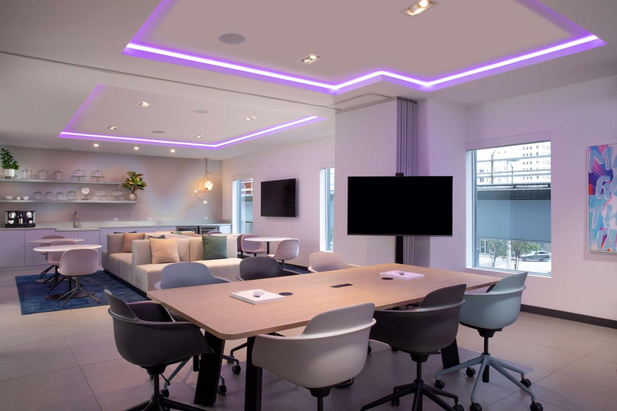 Hotel Yotel 4*
