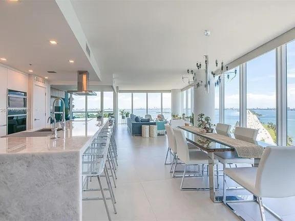 Spacious Corner With Stunning Bay Views