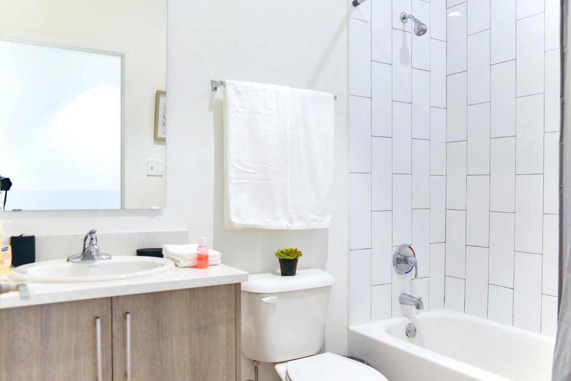 Relax And Enjoy Of In Cozy Duplex Miami