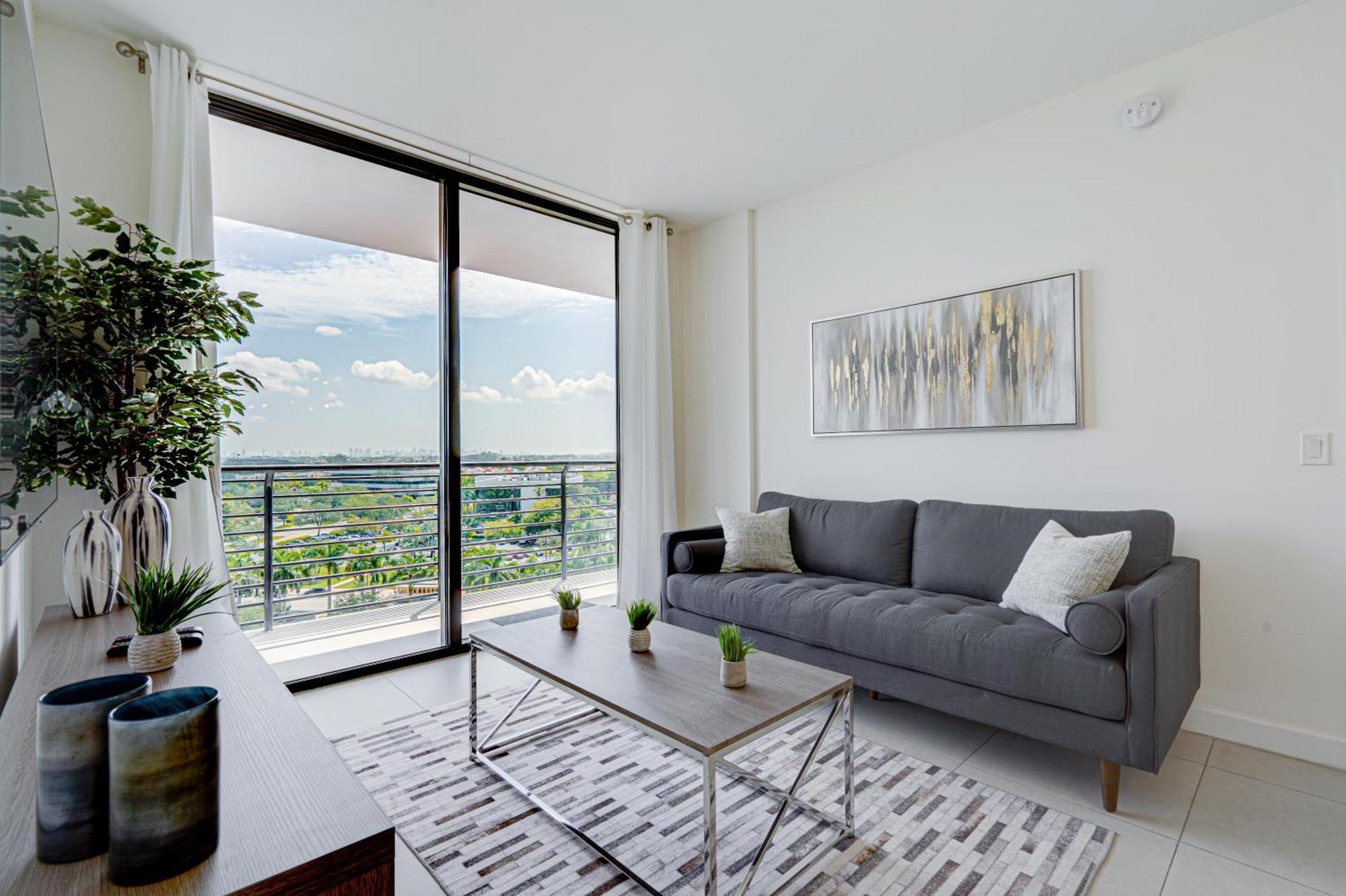 805mm Downtown Doral 2 Bedrooms & 2 Bathrooms Apartment Miami