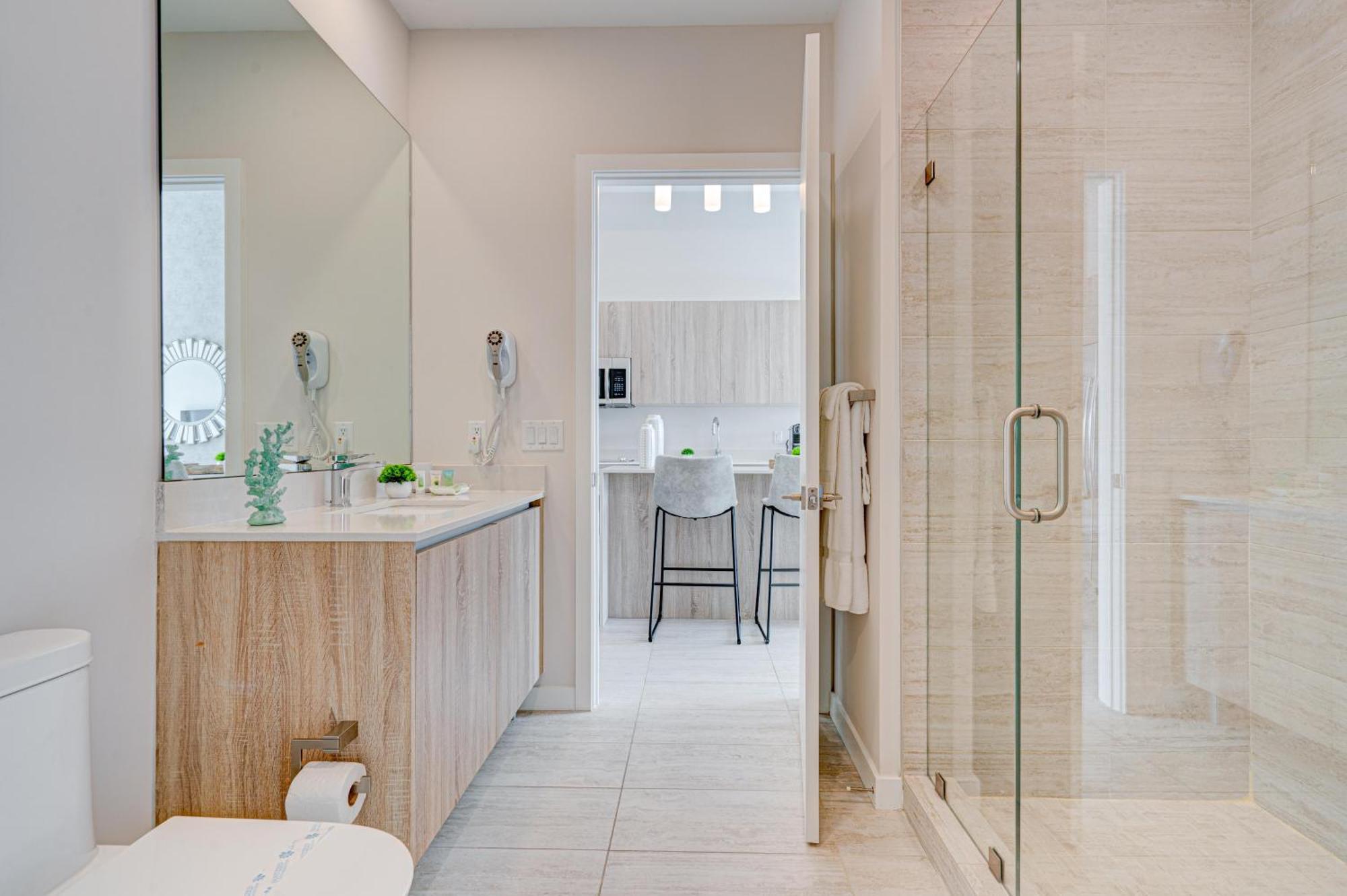 Apartment 3900-504mq Design District, 1 Bedroom & 1 Bathroom