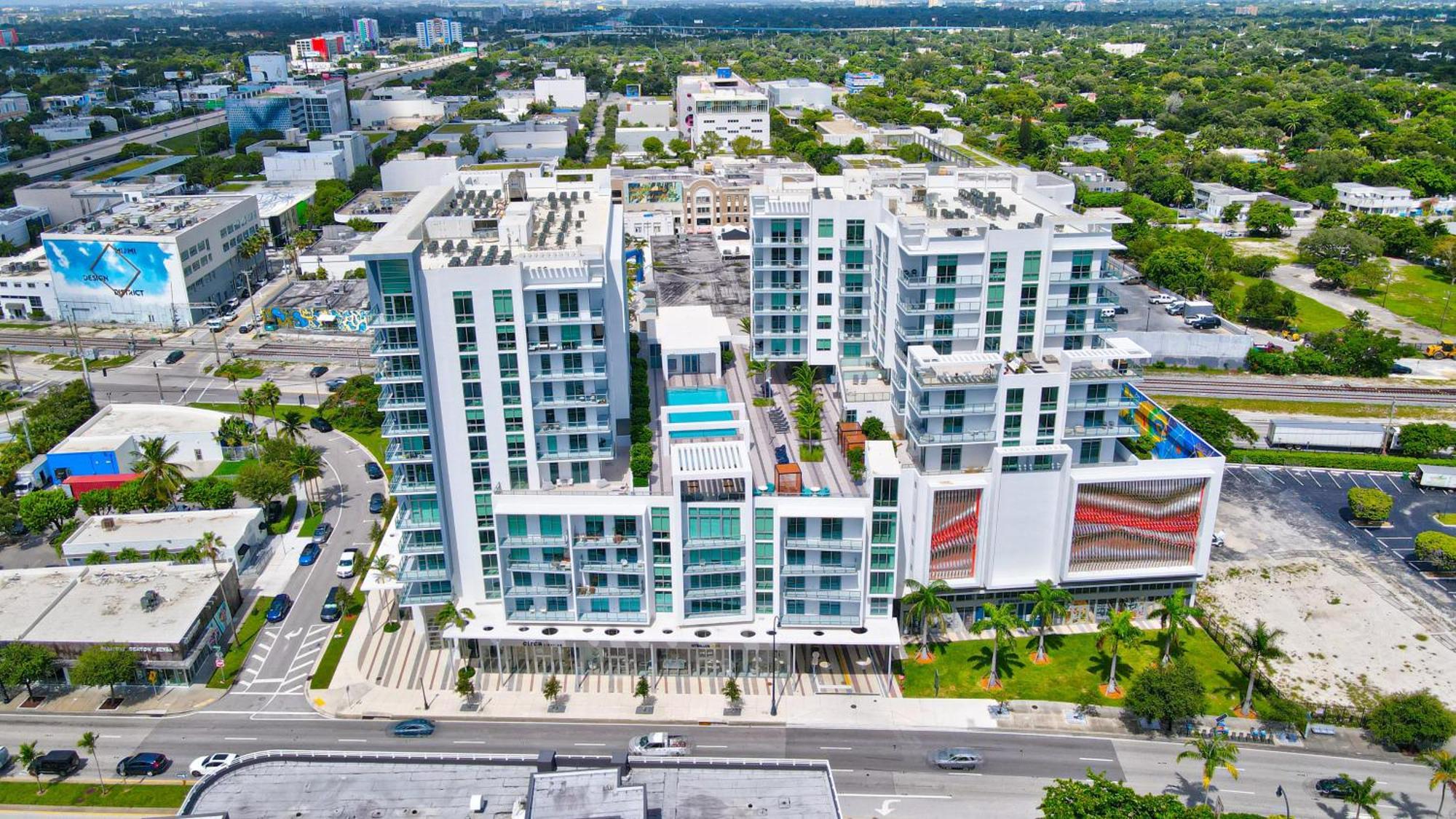 Apartment 3900-504mq Design District, 1 Bedroom & 1 Bathroom