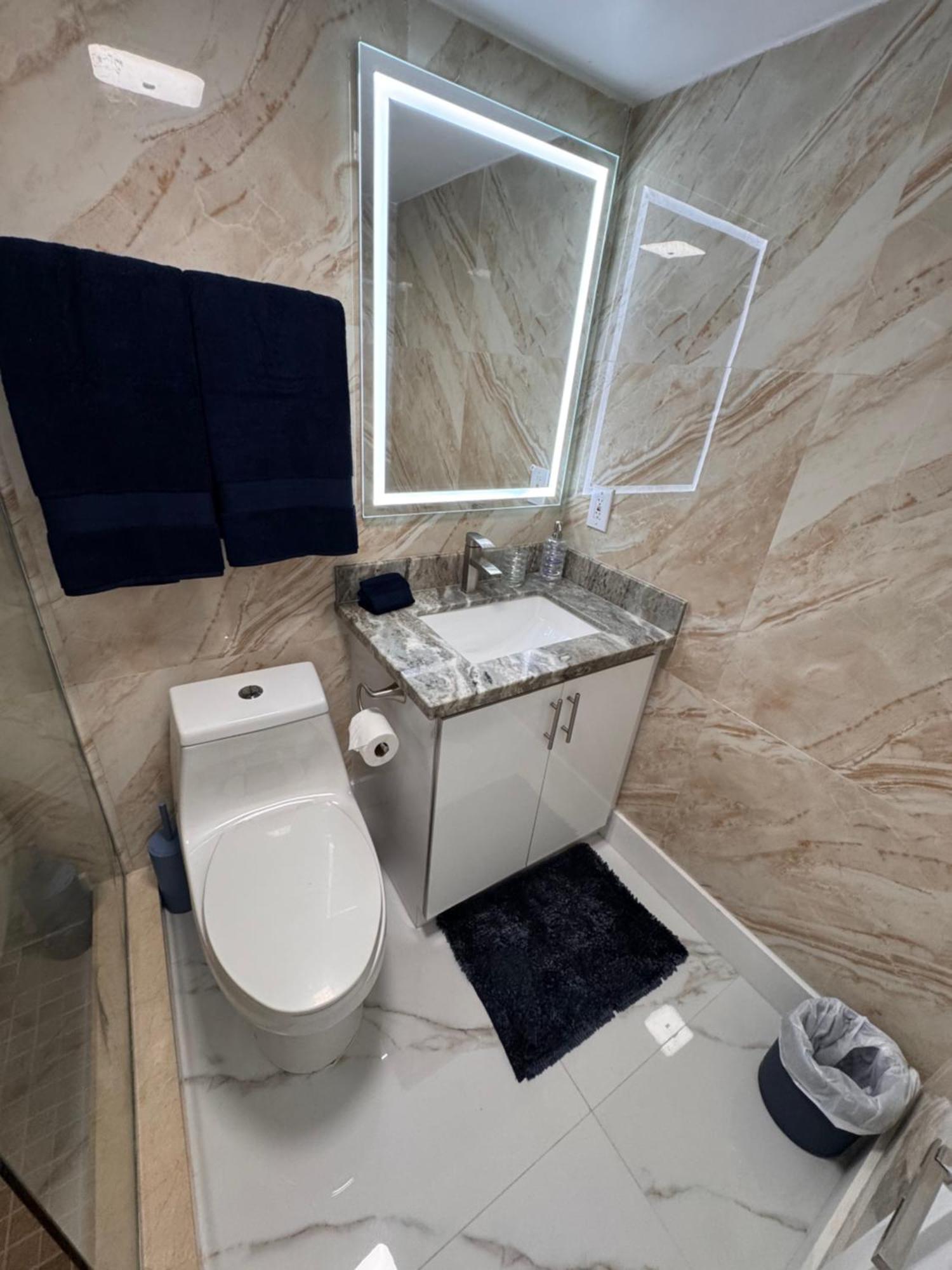 Stylish With Jacuzzi Miami