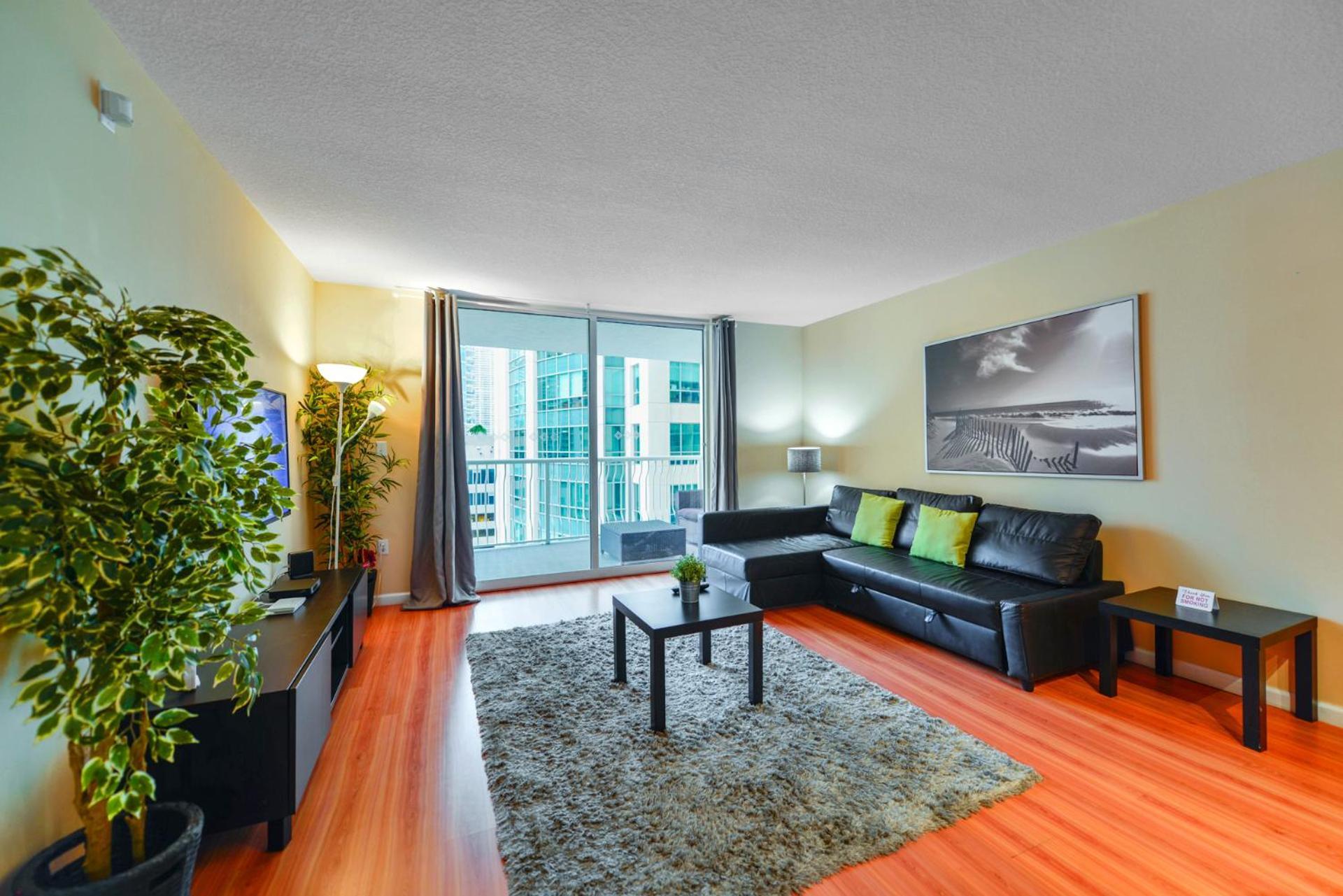 Relax & Live The Exp In Our Comfy * Miami