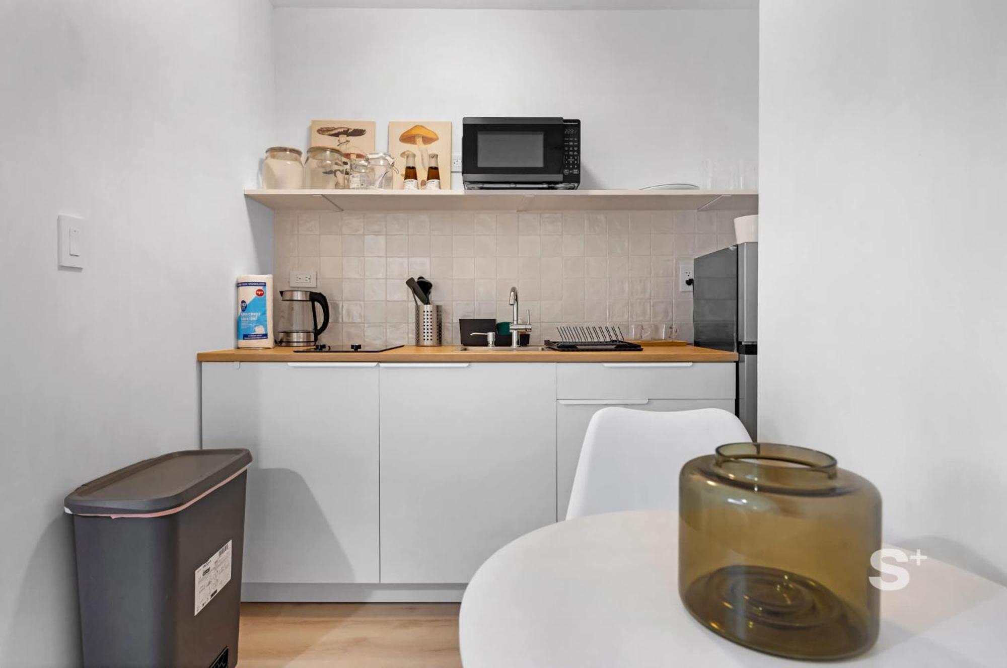 Apartment Chic With A Modern Touch Living *