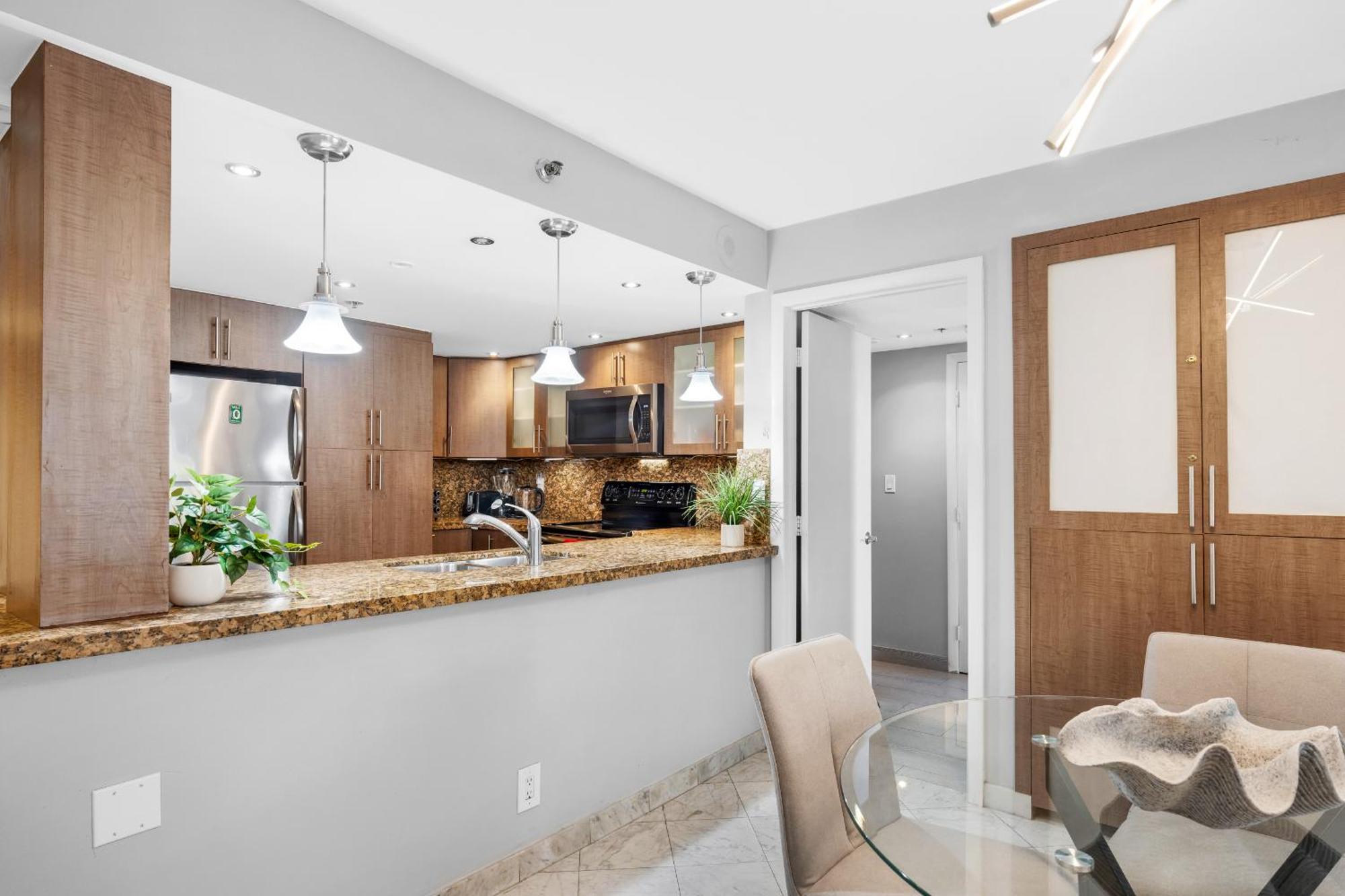 Bayside Glam With Epic Views Apartment *