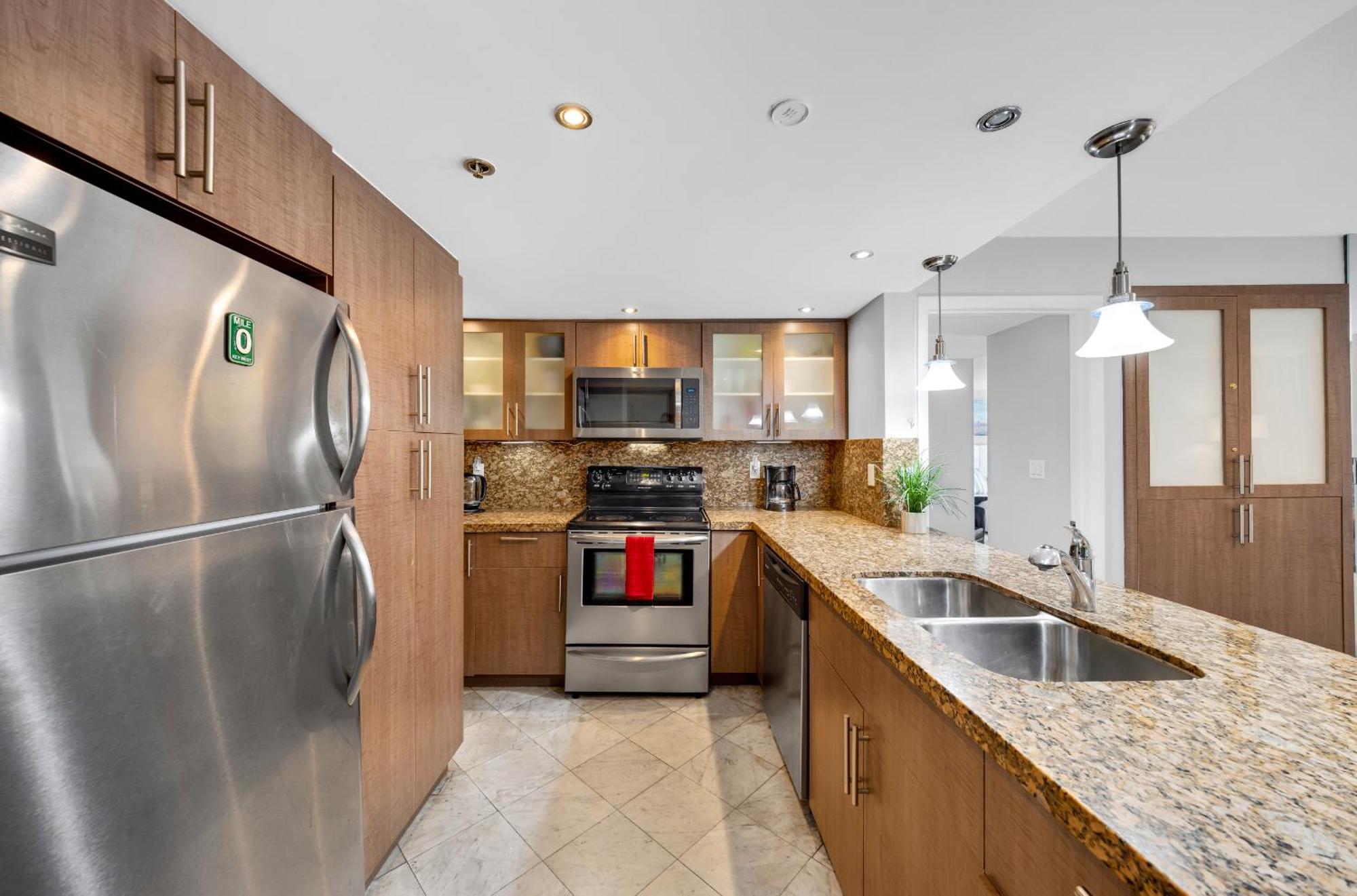 Bayside Glam With Epic Views Miami