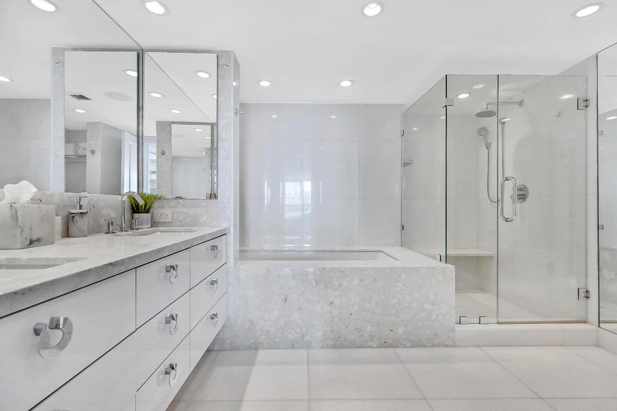 Bayside Glam With Epic Views Apartment