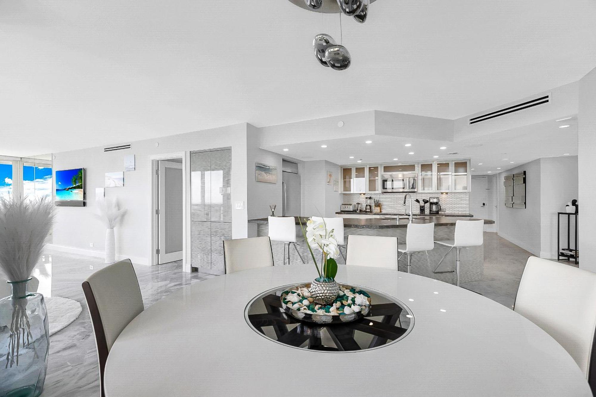 Bayside Glam With Epic Views Miami