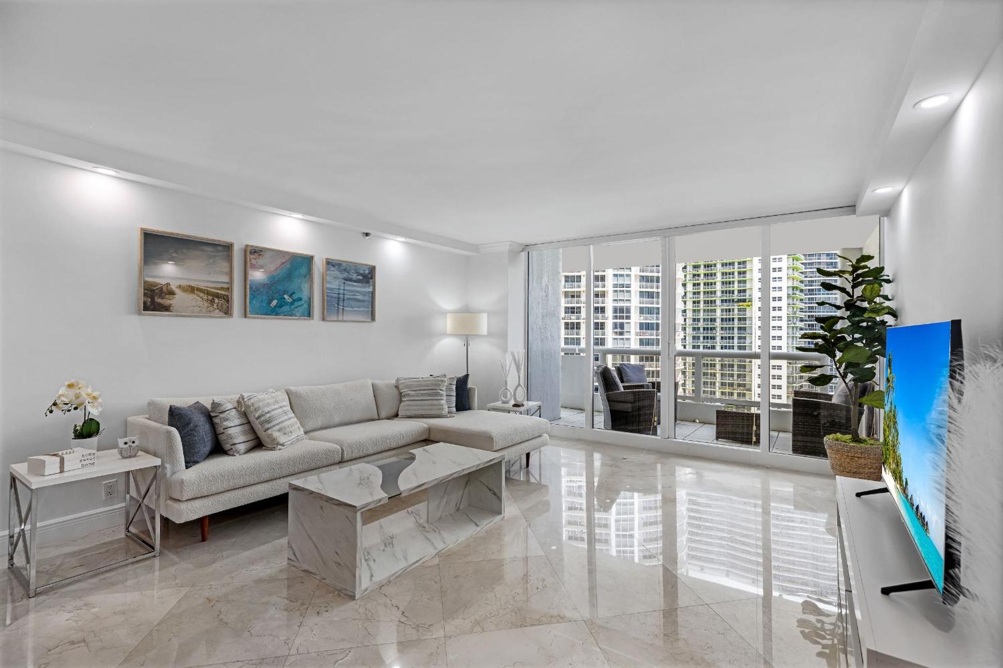 Bayside Glam With Epic Views Apartment Miami