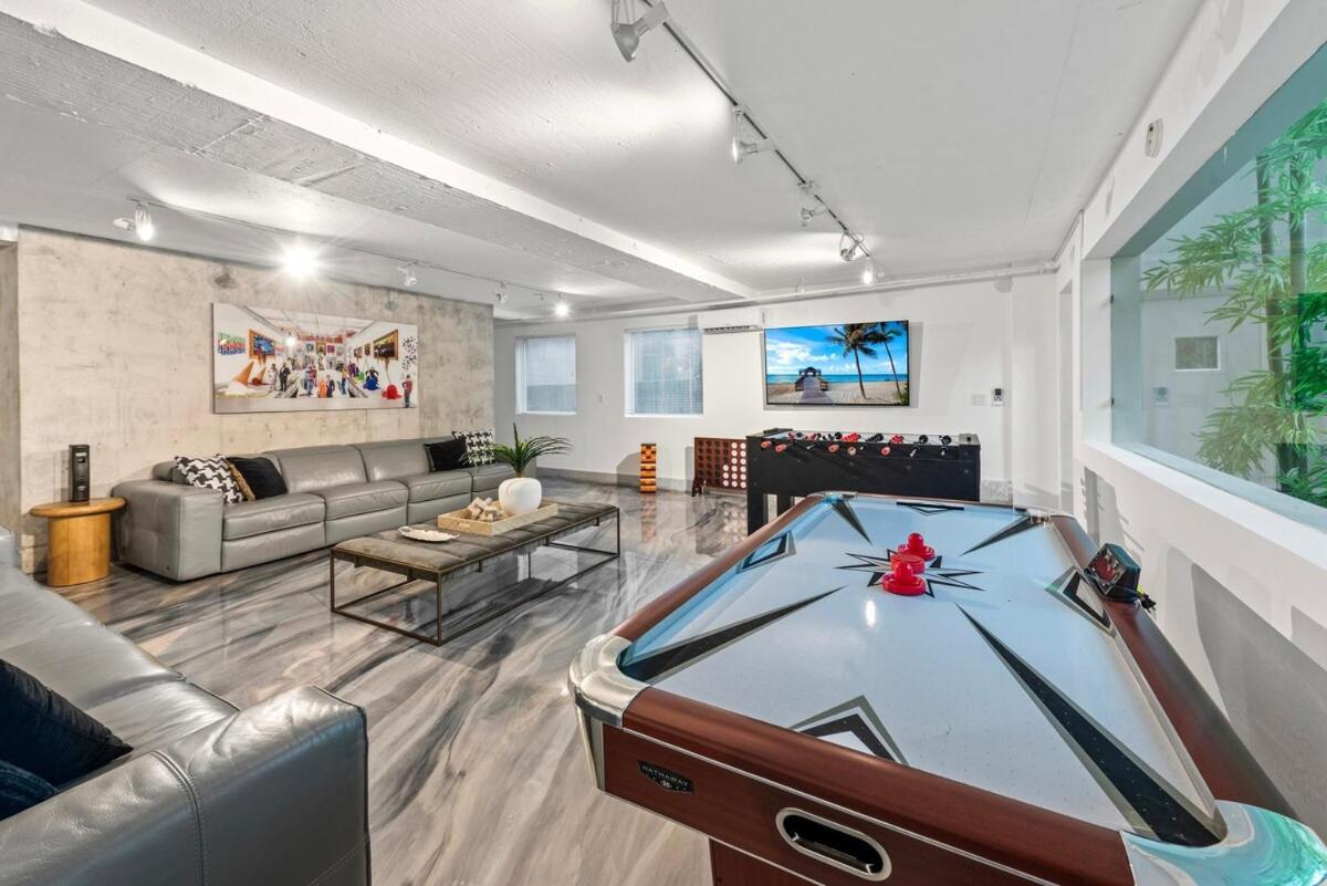 Luxury With Large Pool & Bbq, Perfect Getaway! Villa Miami