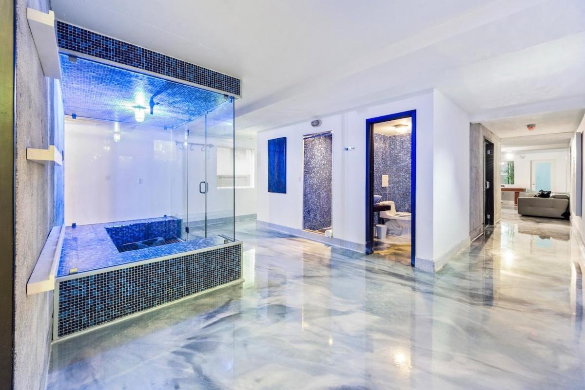 Luxury With Large Pool & Bbq, Perfect Getaway! Miami