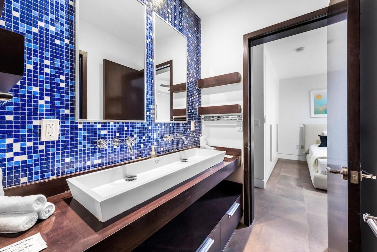 Luxury With Large Pool & Bbq, Perfect Getaway! Villa Miami