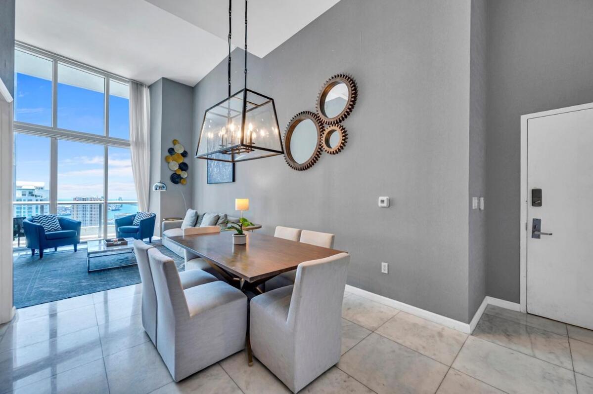 Apartment Stunning 40th Floor High Ceiling Icon Brickell With Access Miami
