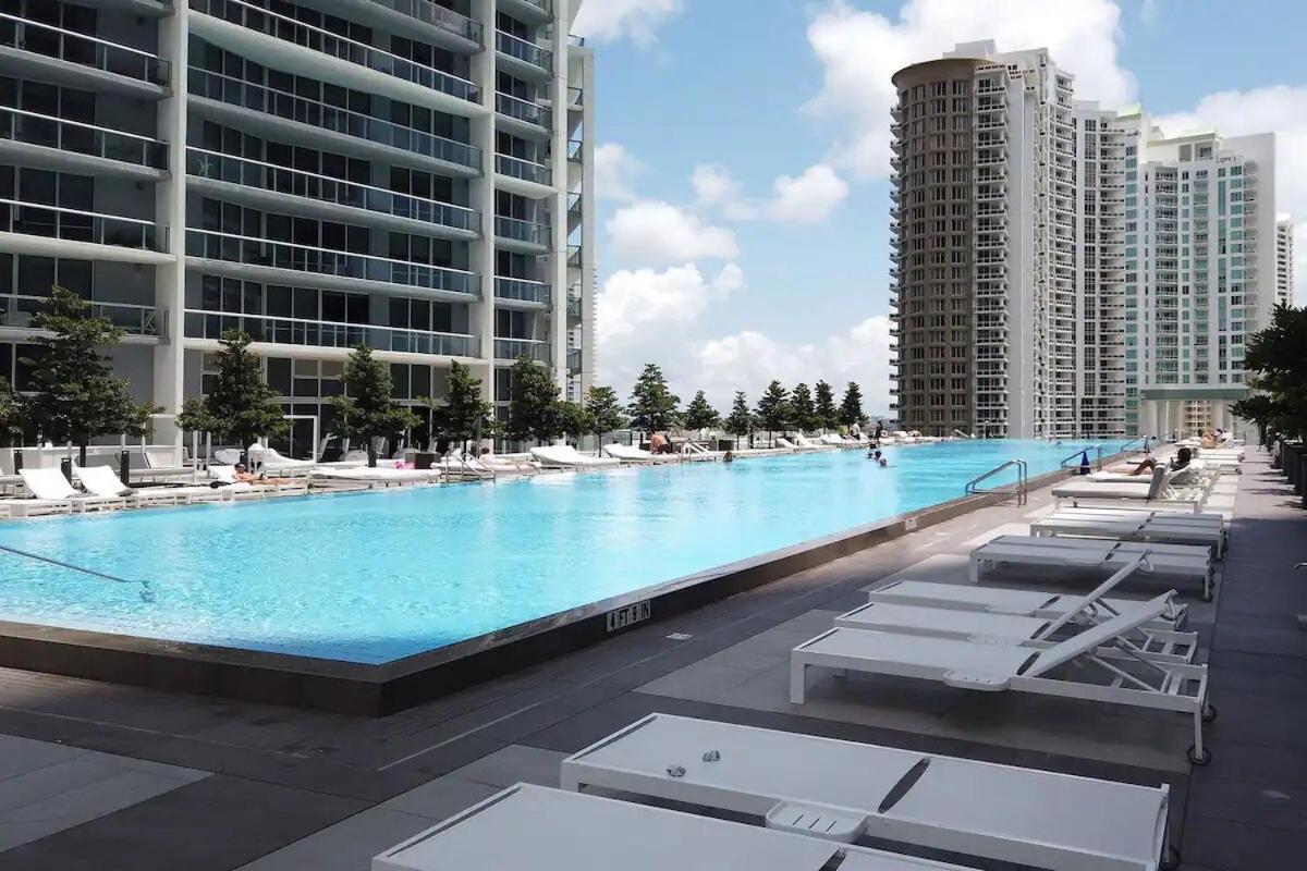 Apartment Stunning 40th Floor High Ceiling Icon Brickell With Access