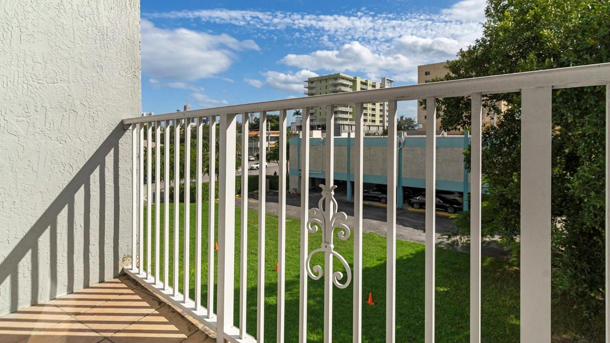 Apartment Gorgeous 2 2 Hospitals Ballpark Downtown Parking Miami